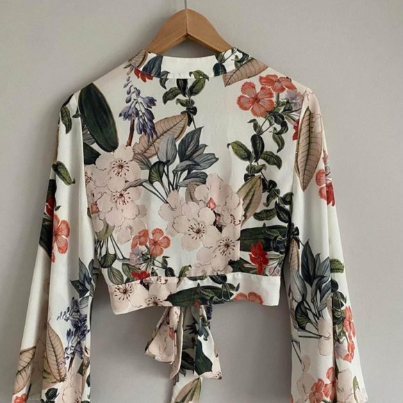 Show Me Your MuMu Tropical Floral Blouse with Tie Front - Picture 4 of 5